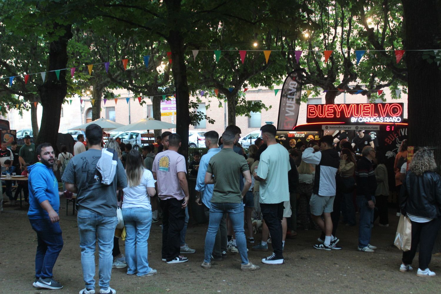 Come y Calle en las Fiestas de San Juan y San Pedro de León