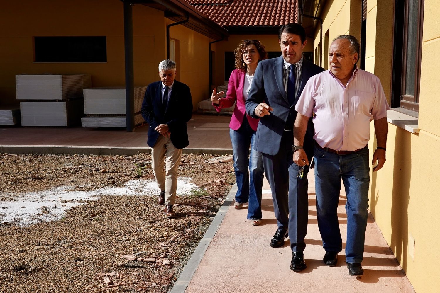 Obras del Centro de Mayores de Toral de los Guzmanes | Campillo / ICAL.