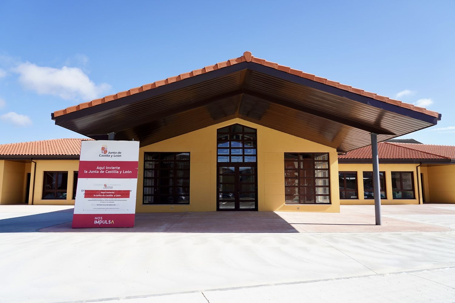  Obras del Centro de Mayores de Toral de los Guzmanes | Campillo / ICAL.