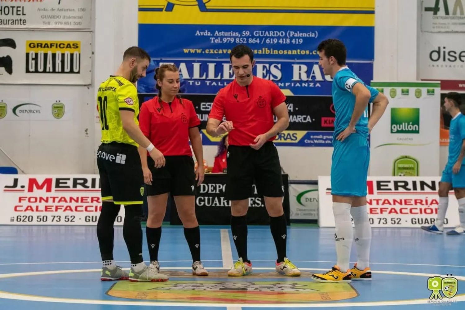 El leonésSergio Toral confirma su ascenso meteórico en el arbitraje del Fútbol SalaRFCYLF