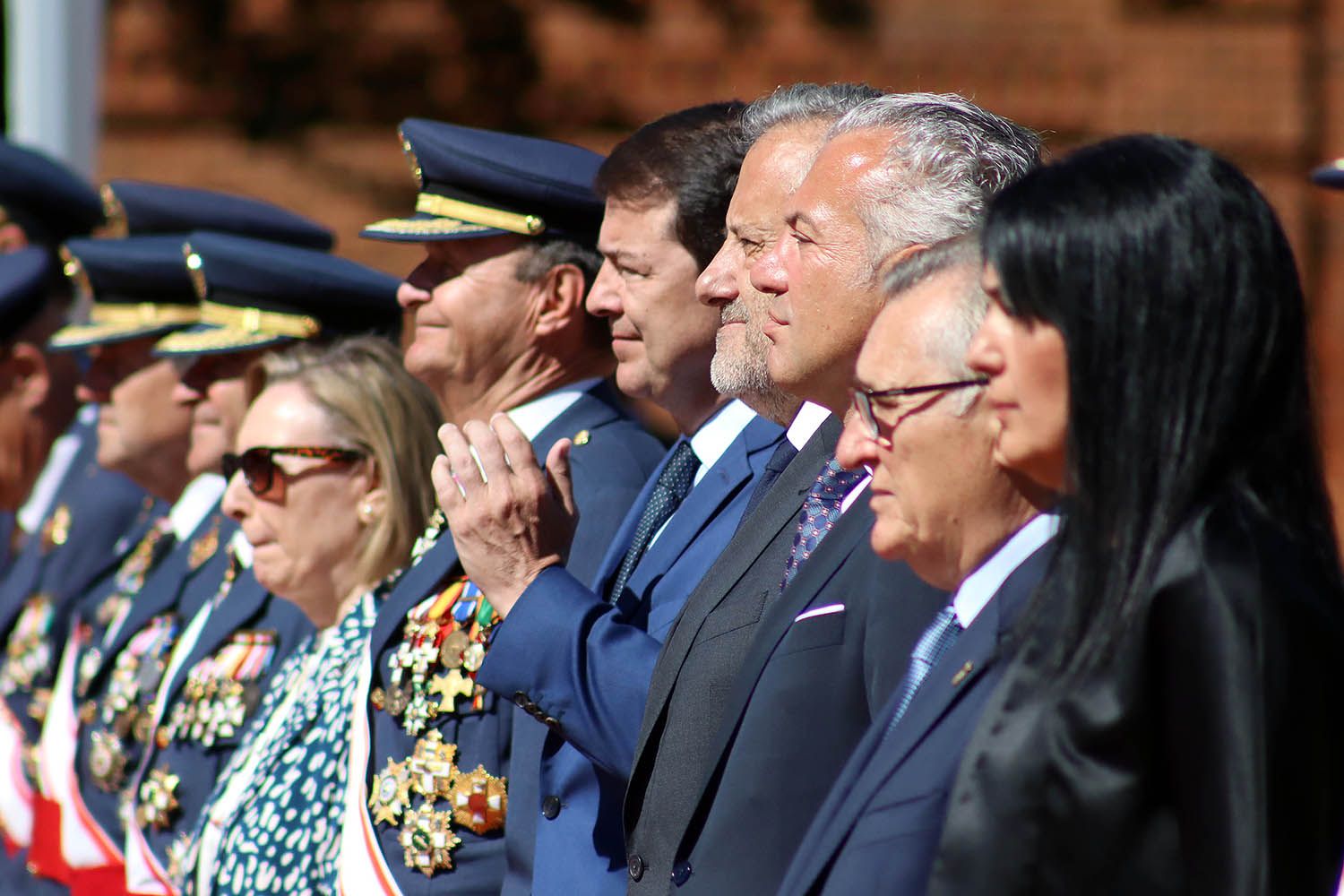 El rey preside la entrega de reales despachos en la ABA León25