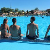 Villaquilambre prepara la temporada de verano con piscinas, deportes y campamentos infantiles