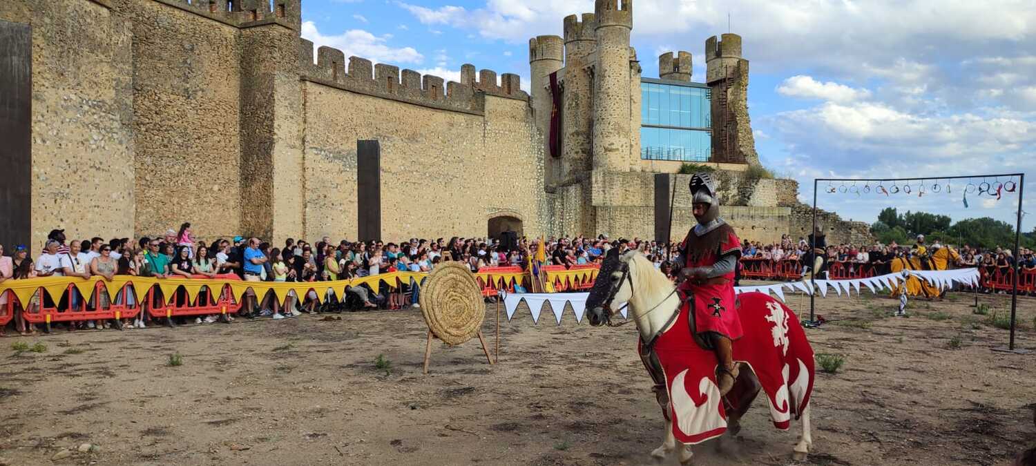  XIII Mercado Medieval de Valencia de Don Juan 