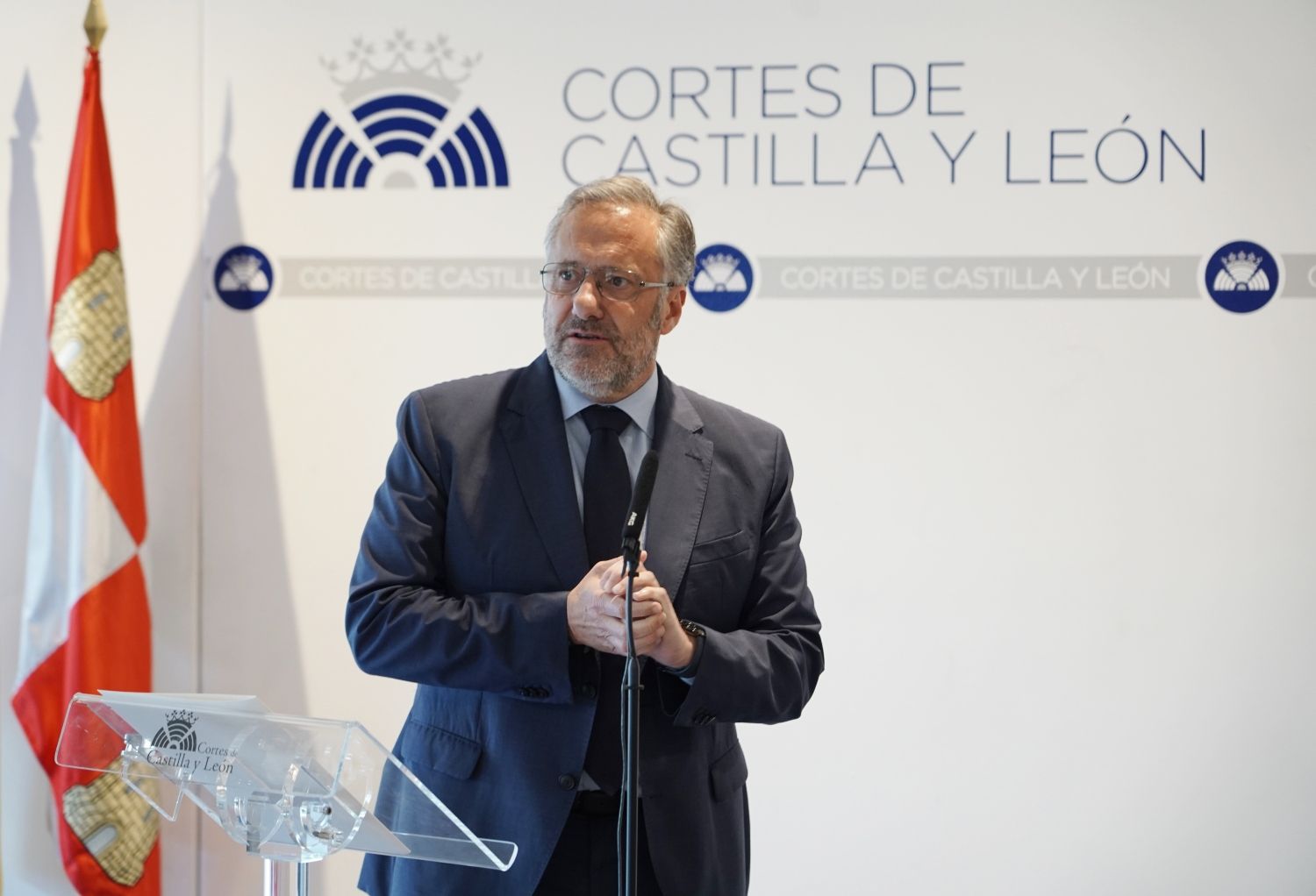 El presidente de las Cortes Carlos Pollán | Rubén Cacho / ICAL