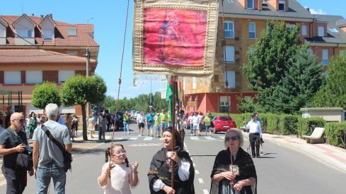 Romería Aparición de La Virgen del Camino Romería Aparición de La Virgen del Camino