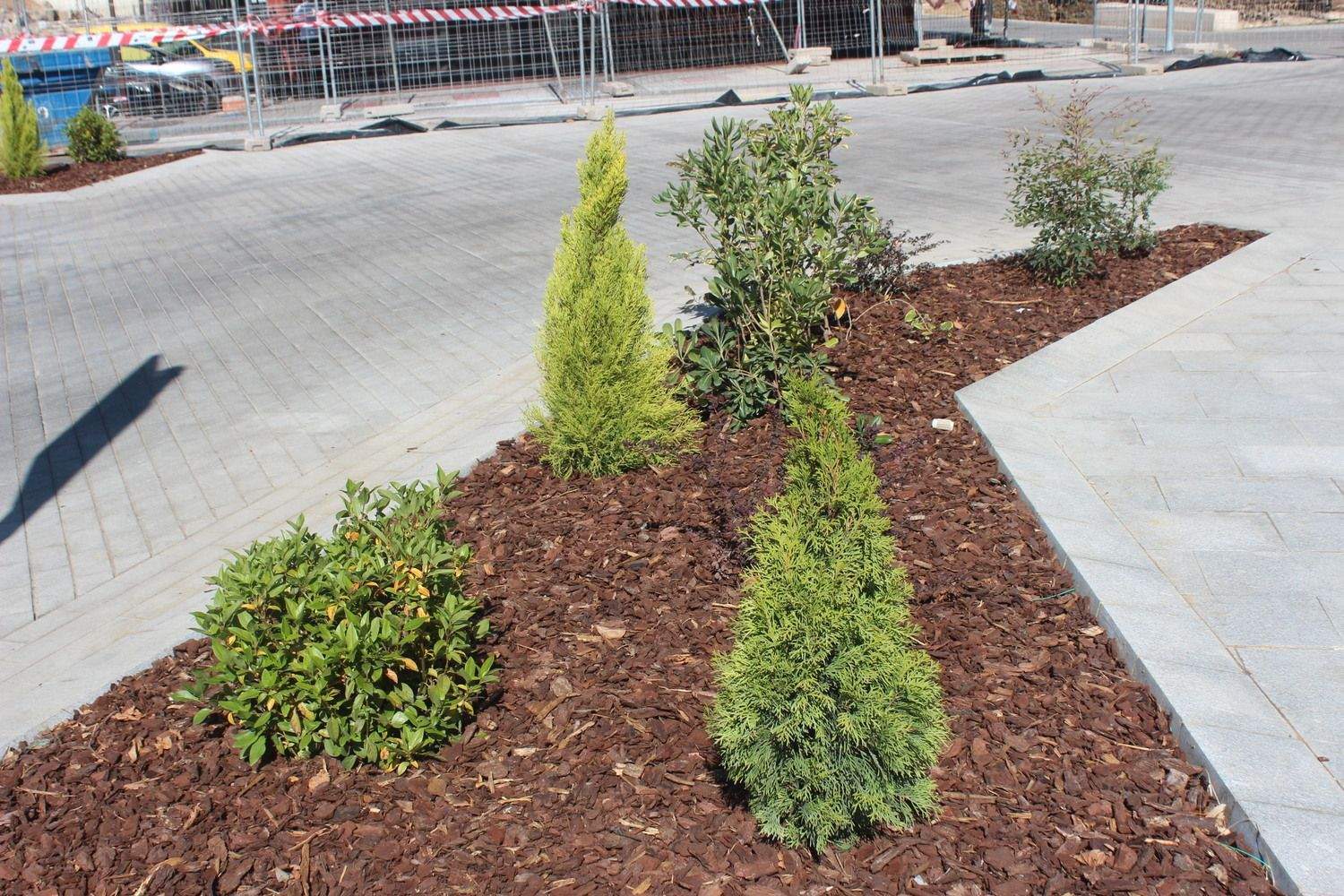 Zona peatonal en la plaza del Espolón en León Zona peatonal en la plaza del Espolón en León