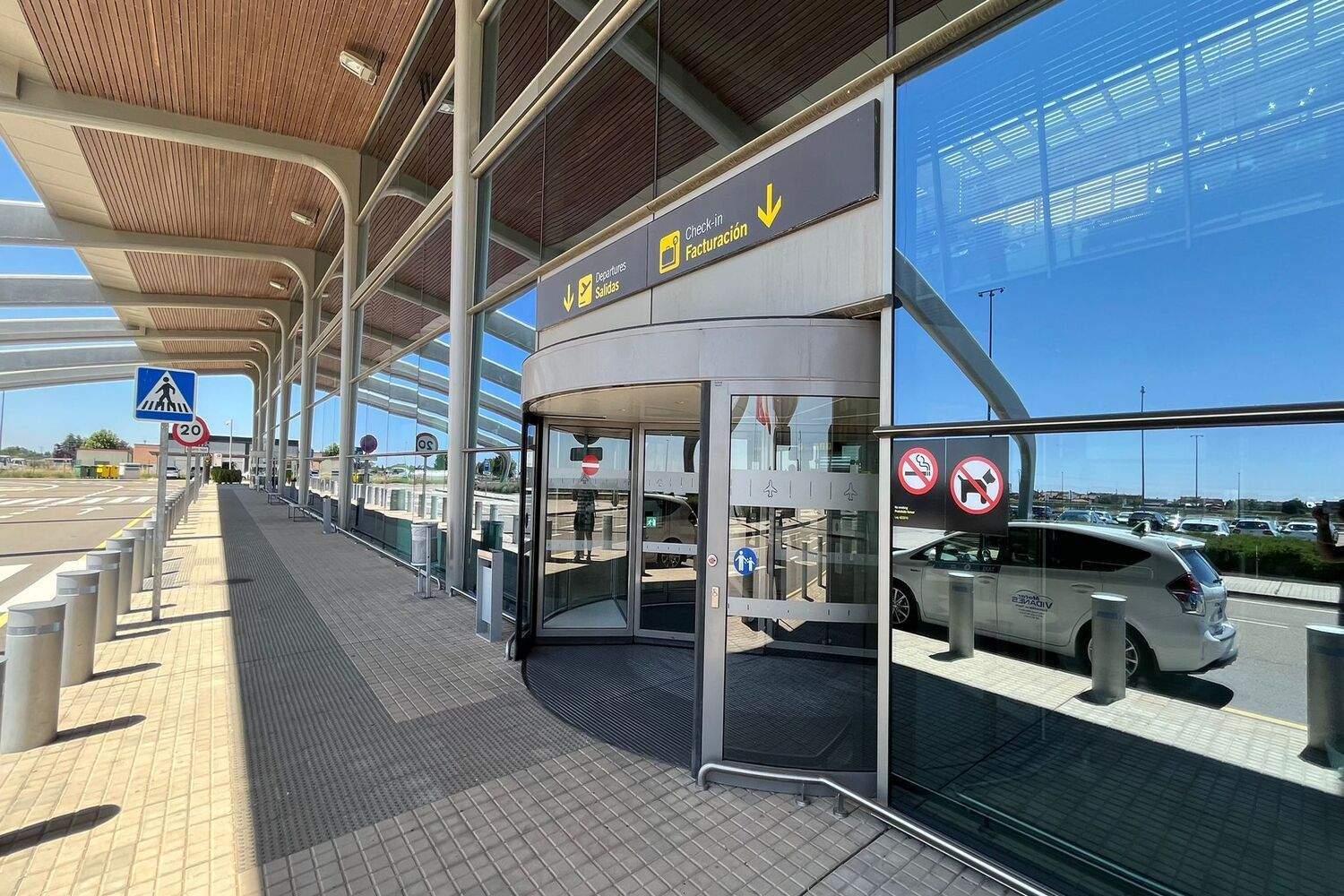 Aeropuerto de León Aeropuerto de León