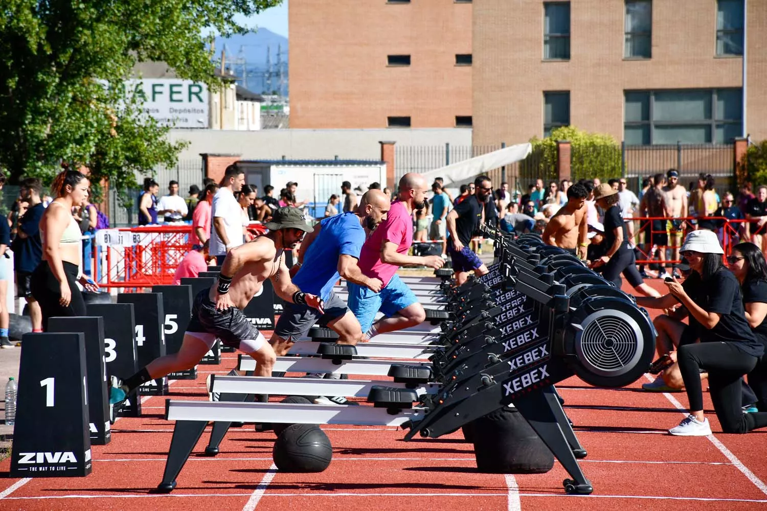 El crossfit cita en León a cerca de 7.000 personas en el February Challenge 