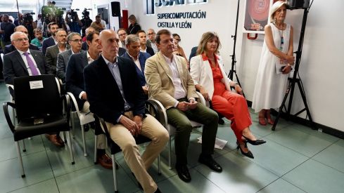 Puesta en marcha del supercomputador 'Caléndula'  |  Campillo / ICAL 