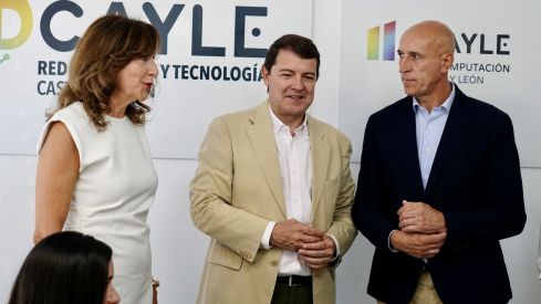 Puesta en marcha del supercomputador 'Caléndula'  |  Campillo / ICAL 