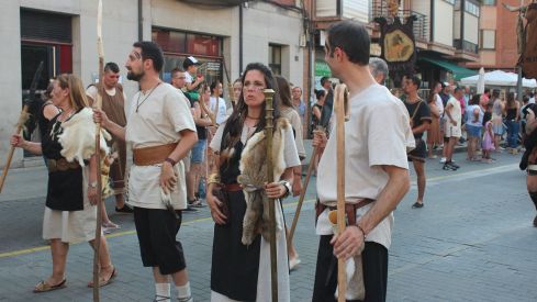 Desfile, campamento y mercado de Astures y Romanos59