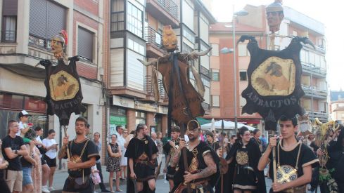 Desfile, campamento y mercado de Astures y Romanos61