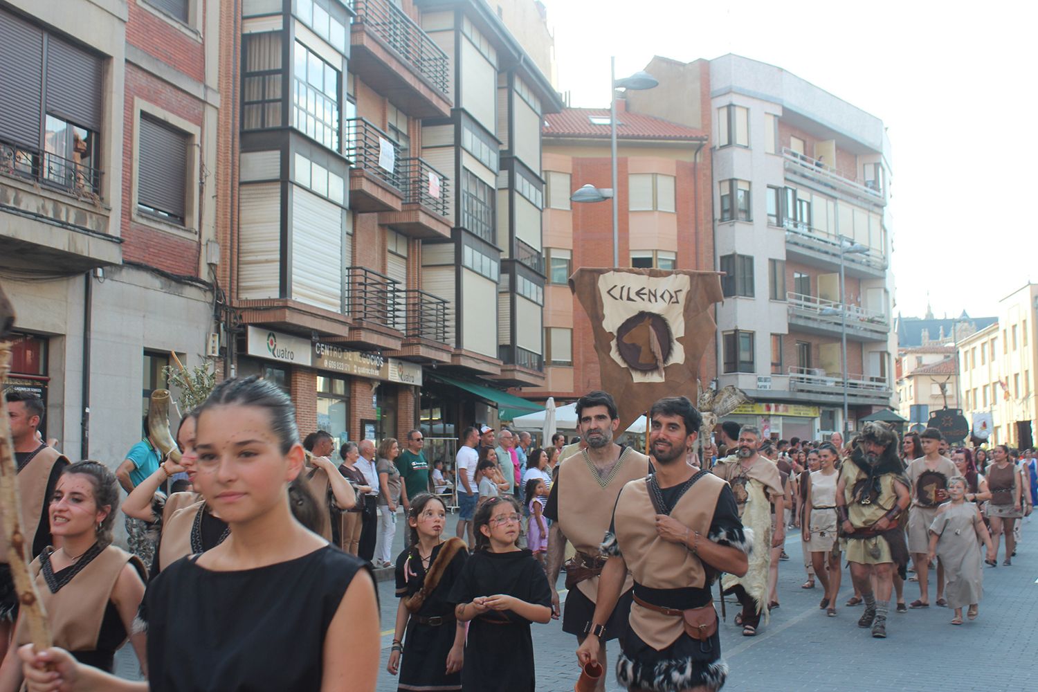 Desfile, campamento y mercado de Astures y Romanos66