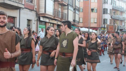 Desfile, campamento y mercado de Astures y Romanos83