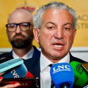 Nicanor Sen en la toma de posesión del nuevo subdelegado del Gobierno en León