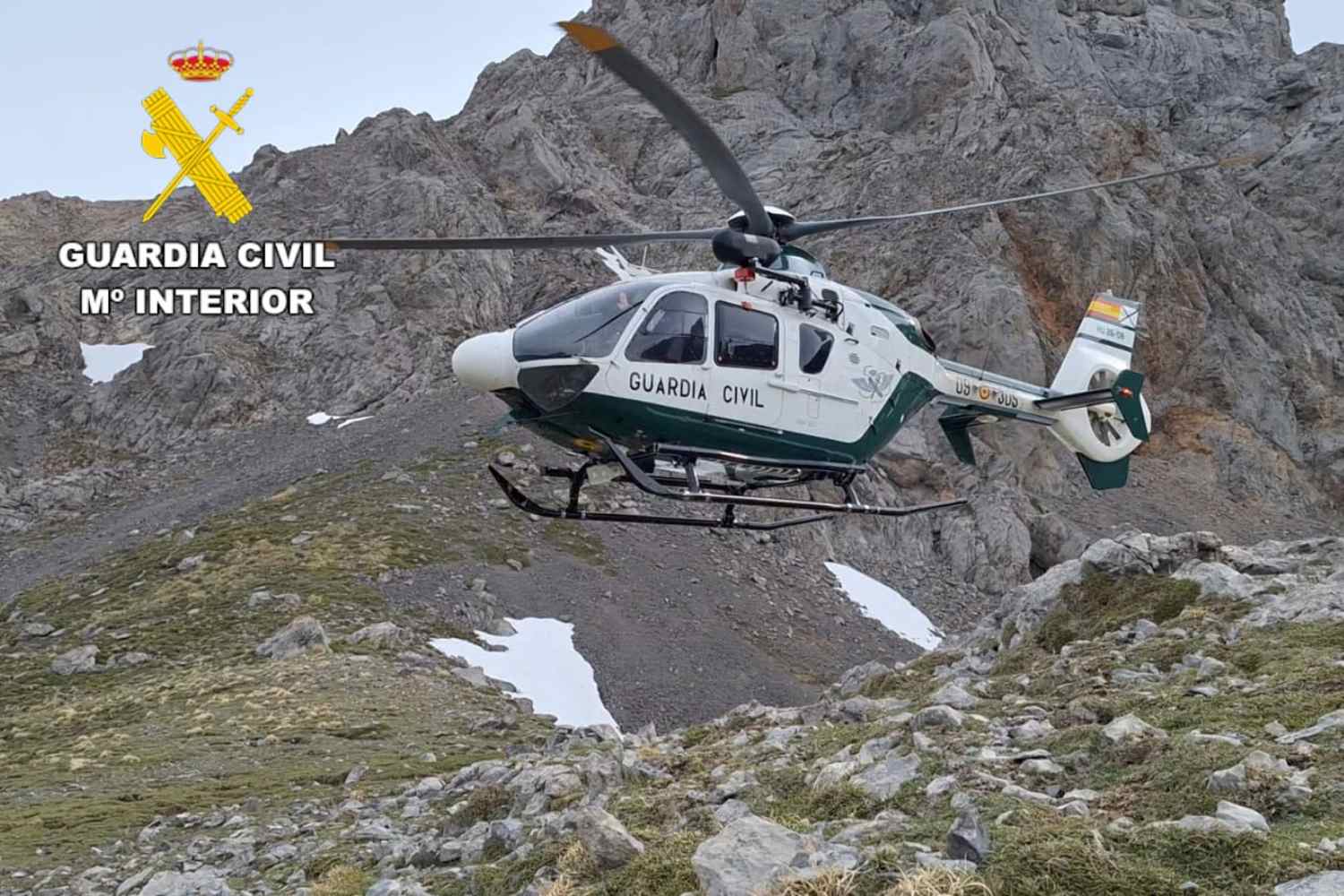 Helicóptero de rescate de la Guardia Civil