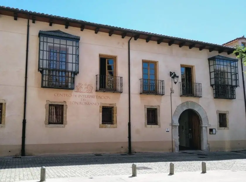 Casona de Puerta Castillo 