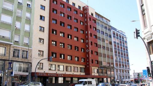 Así fue el mensaje de despedida de la pareja asturiana que se precipitó del Hotel Riosol: "Se acabó. Os queremos mucho"