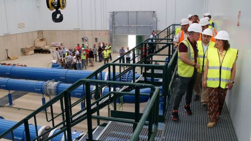 La consejera de Agricultura visita las obras de modernización del regadío de la Comunidad de Regantes del Canal Alto de Villares