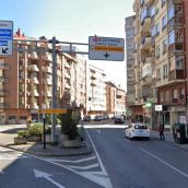 Avenida alcalde Miguel Castaño en su cruce con Santa Ana