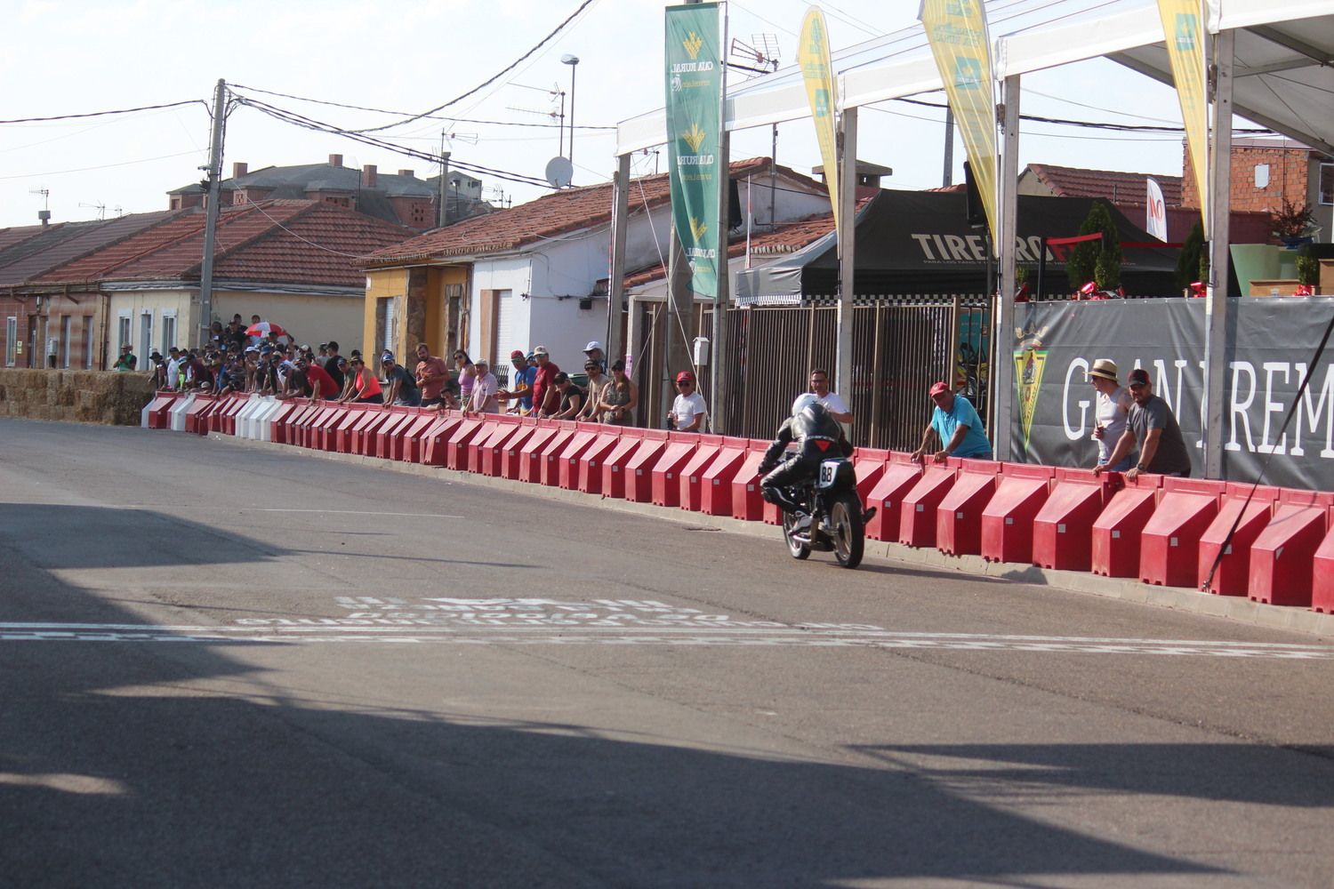 Entrenamientos del Gran Premio Ciudad de La Bañeza (León)