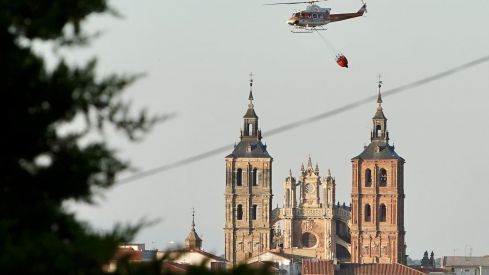  Incendio forestal de en Castrillo de los Polvazares (León) | Campillo / ICAL