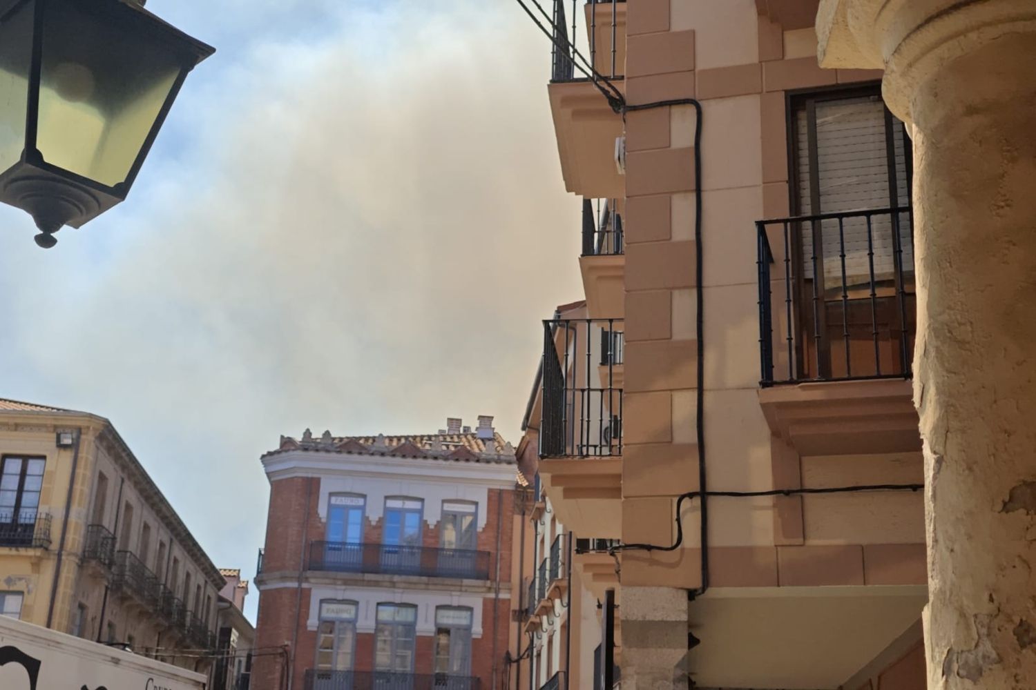 Incendio forestal de en Castrillo de los Polvazares (León)