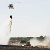 El incendio forestal de Castrillo de los Polvazares  baja a nivel 1 | Campillo / ICAL.
