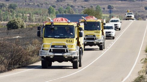 El incendio forestal de Castrillo de los Polvazares  baja a nivel 1 | Campillo / ICAL.
