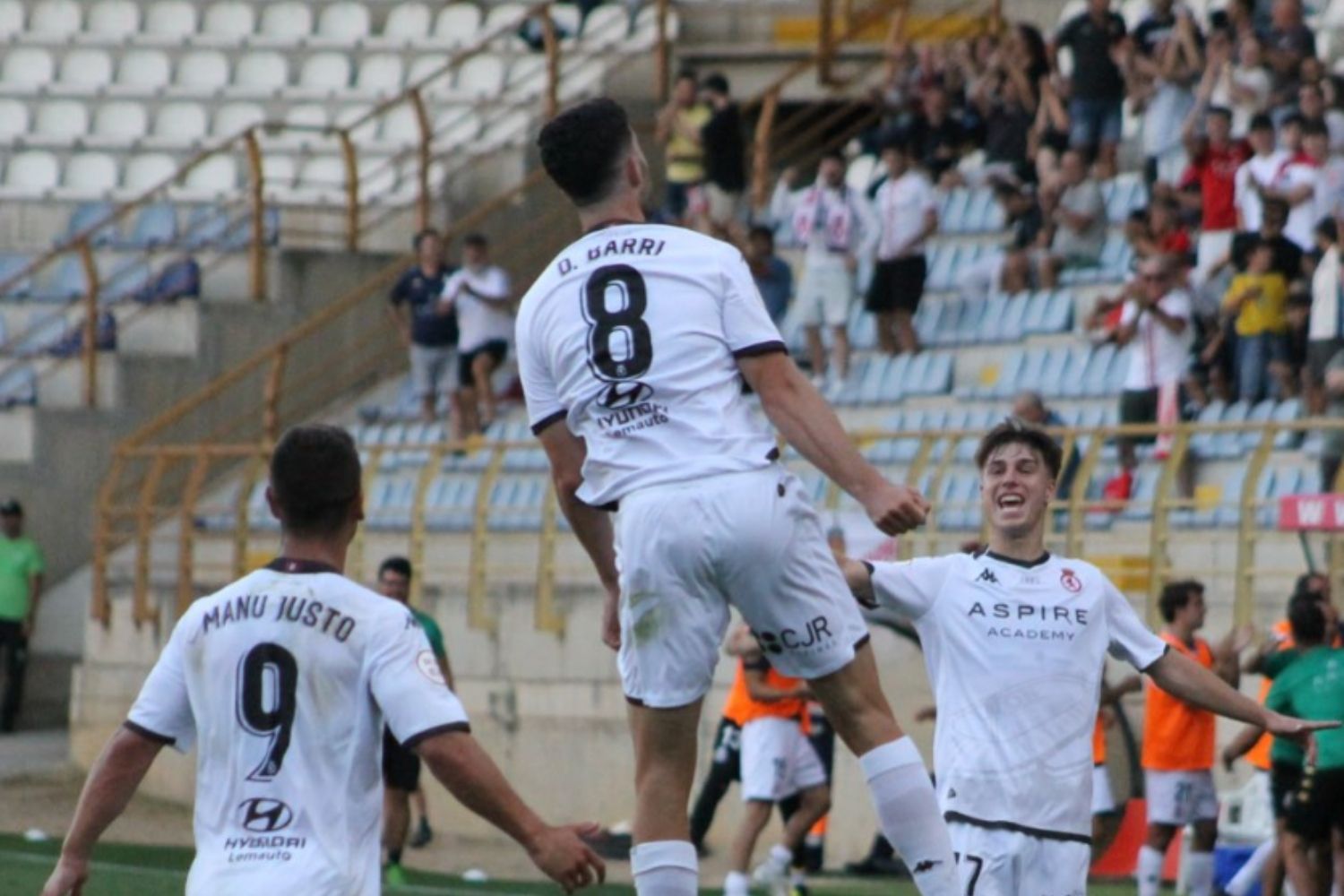 Cultural y Deportiva Leonesa 2024 2025 Cultural y Deportiva Leonesa 2024 2025
