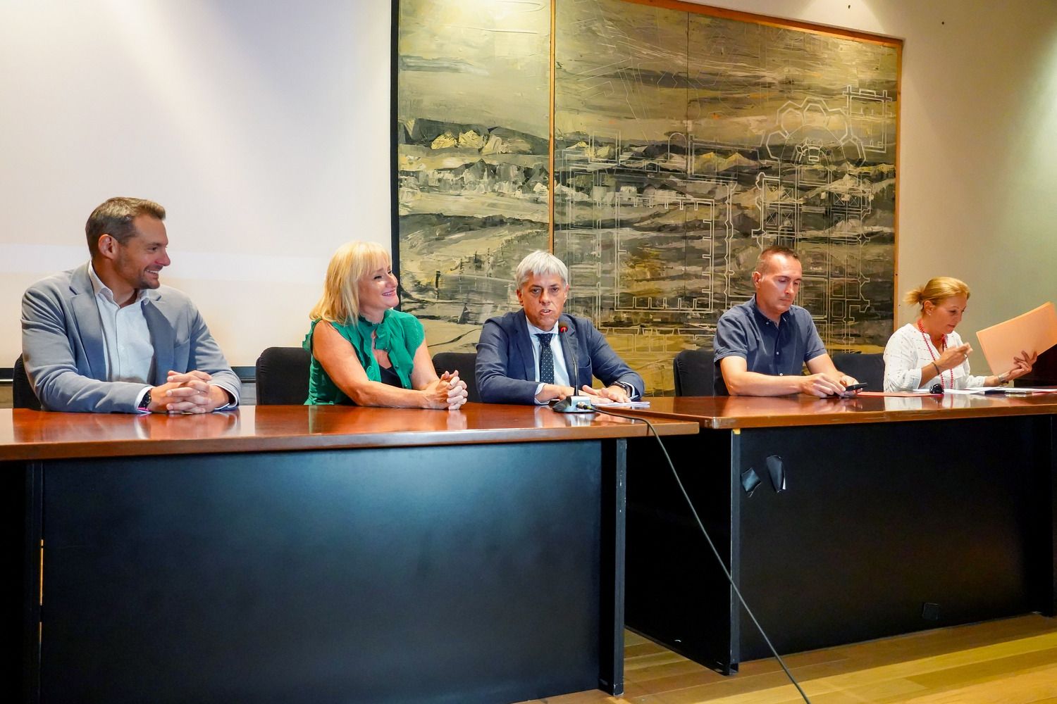 La consejera de Industria, Comercio y Empleo, Leticia García, clausura en León cuatro programas mixtos de formación y empleo