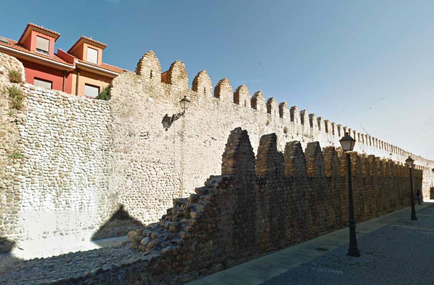 antecerca muralla de leon