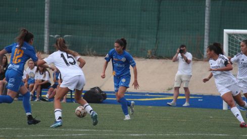 Partido entre el CD Olímpico de León y el Real Madrid B en el II Torneo Reino de LEón