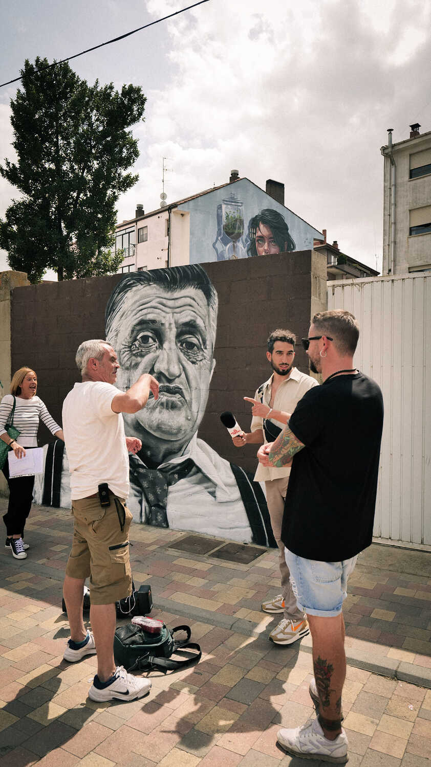 'El Intermedio’ pone en valor el arte urbano de La Bañeza (León)