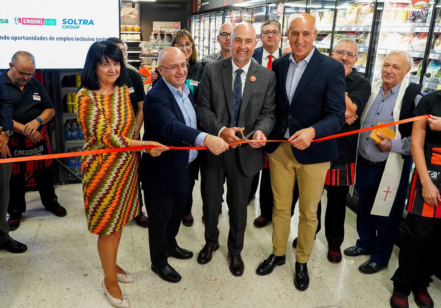 Inauguración del supermercado inclusivo Eroski City en León | Campillo (ICAL)