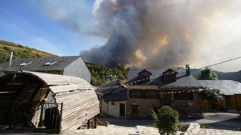Incendio en Brañuelas