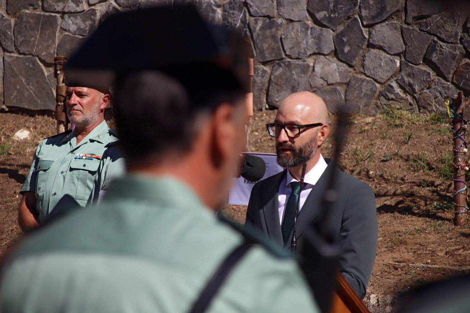 Homenaje por el X aniversario del accidente helicóptero de la Guardia Civil en La Polinosa | Peio García (ICAL)