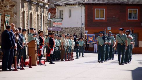 Homenaje por el X aniversario del accidente helicóptero de la Guardia Civil en La Polinosa | Peio García (ICAL)