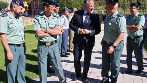 Homenaje por el X aniversario del accidente helicóptero de la Guardia Civil en La Polinosa | Peio García (ICAL)
