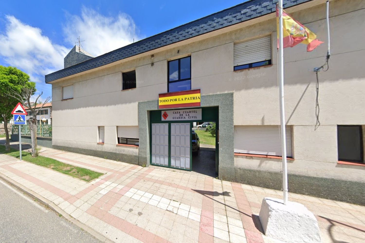 Cuartel de la Guardia Civil de Pola de Gordón