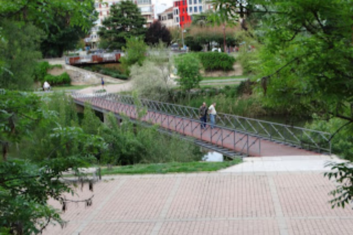 Pasarela río Bernesga