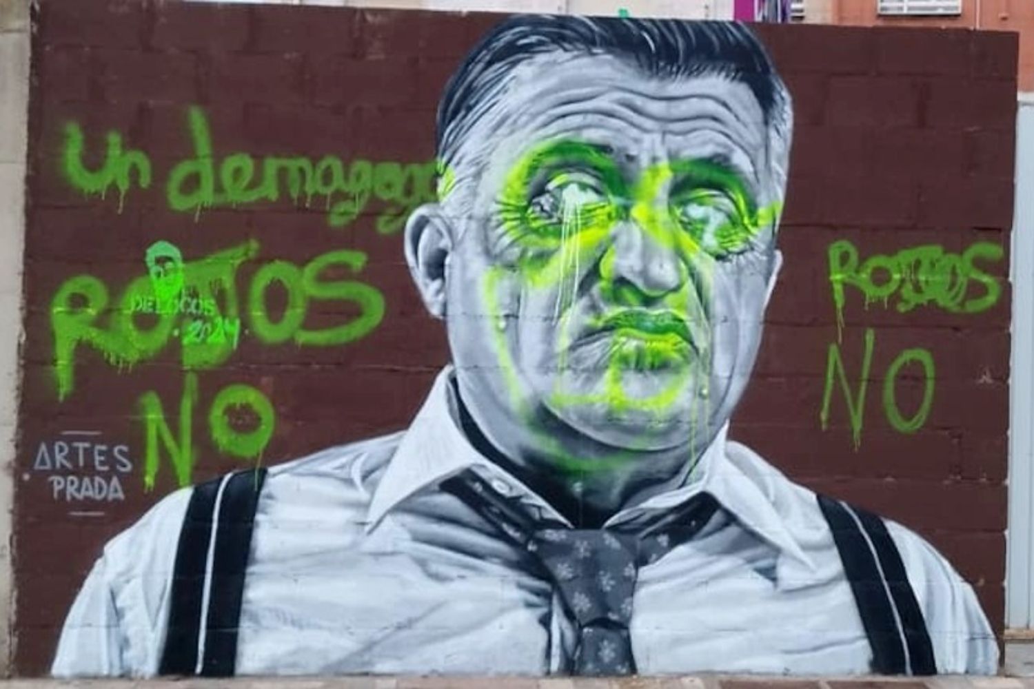 Vandalizan el mural de El Gran Wyoming en La Bañeza (León)