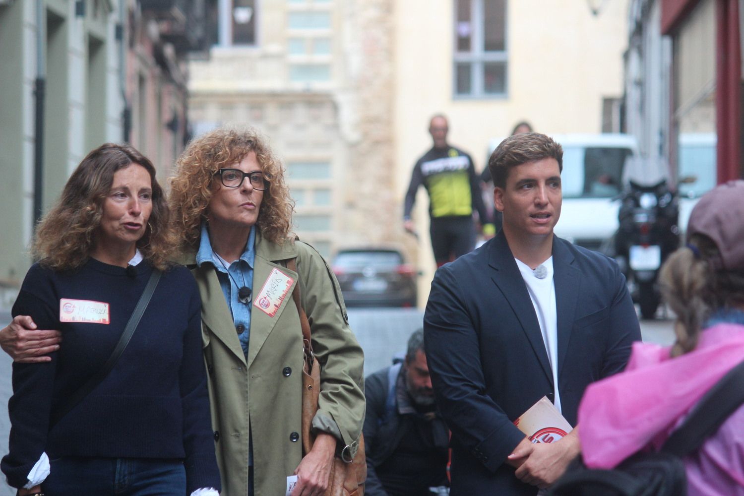 Xuso Jones continúa recorriendo las calles de León mientras graba 'Lo sabe, no lo sabe'