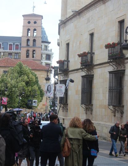 Xuso Jones grabando 'Lo sabe, no lo sabe' en León