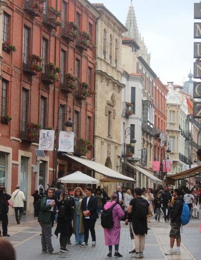 Xuso Jones grabando 'Lo sabe, no lo sabe' en León