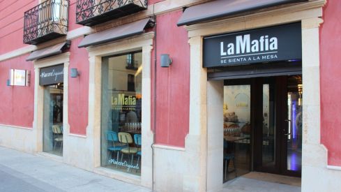 Inauguración del nuevo restaurante en León,  "La Mafia se Sienta a la Mesa"