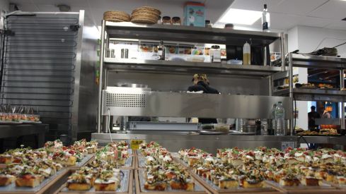 Inauguración del nuevo restaurante en León,  "La Mafia se Sienta a la Mesa"