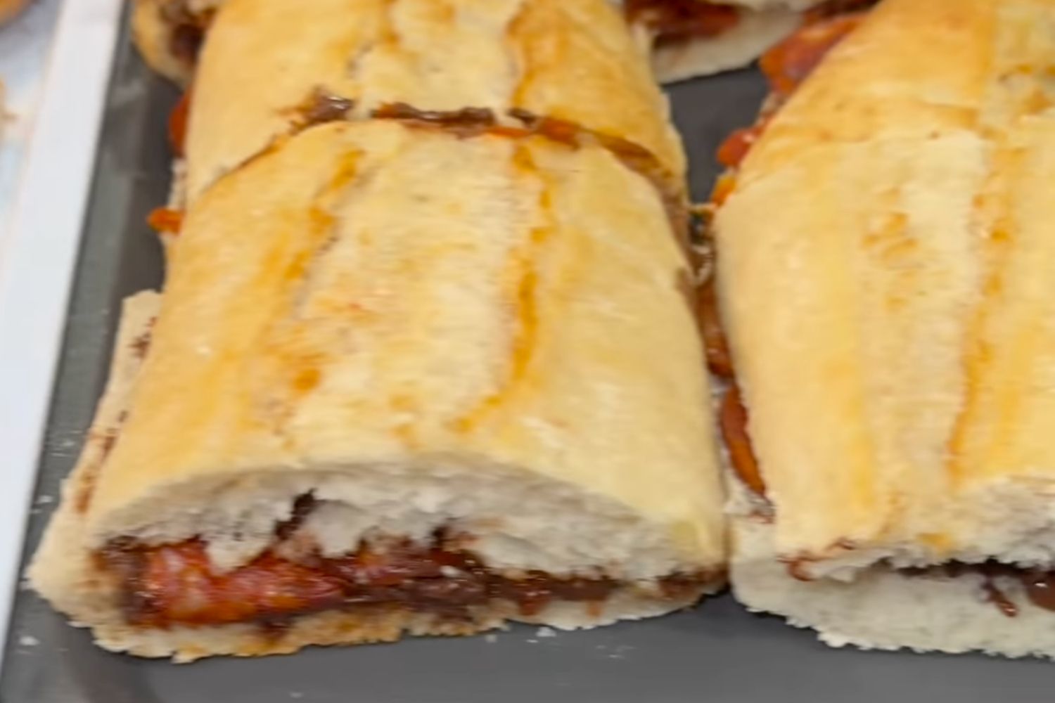 Bocata de chorizo con nutella, la curiosa tapa de este nuevo bar de León