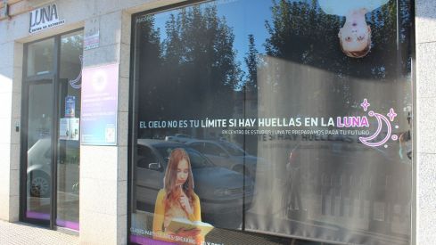 Inauguración del Centro de Estudios Luna de León