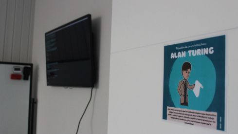 Inauguración del Centro de Estudios Luna de León